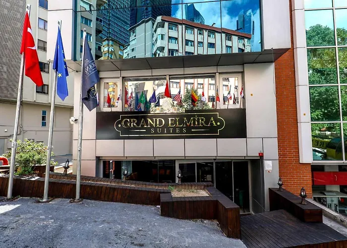 Grand Elmira Suites